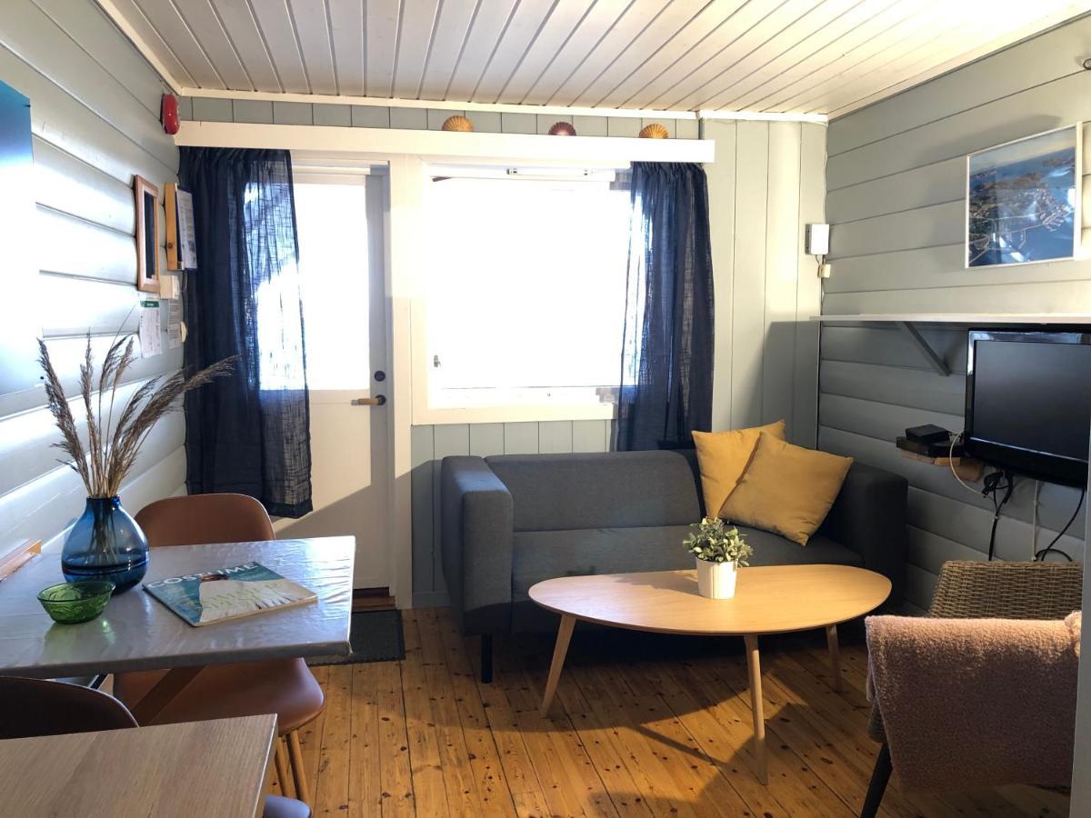 Korshamn Rorbuer Apartment Lyngdal Exterior photo